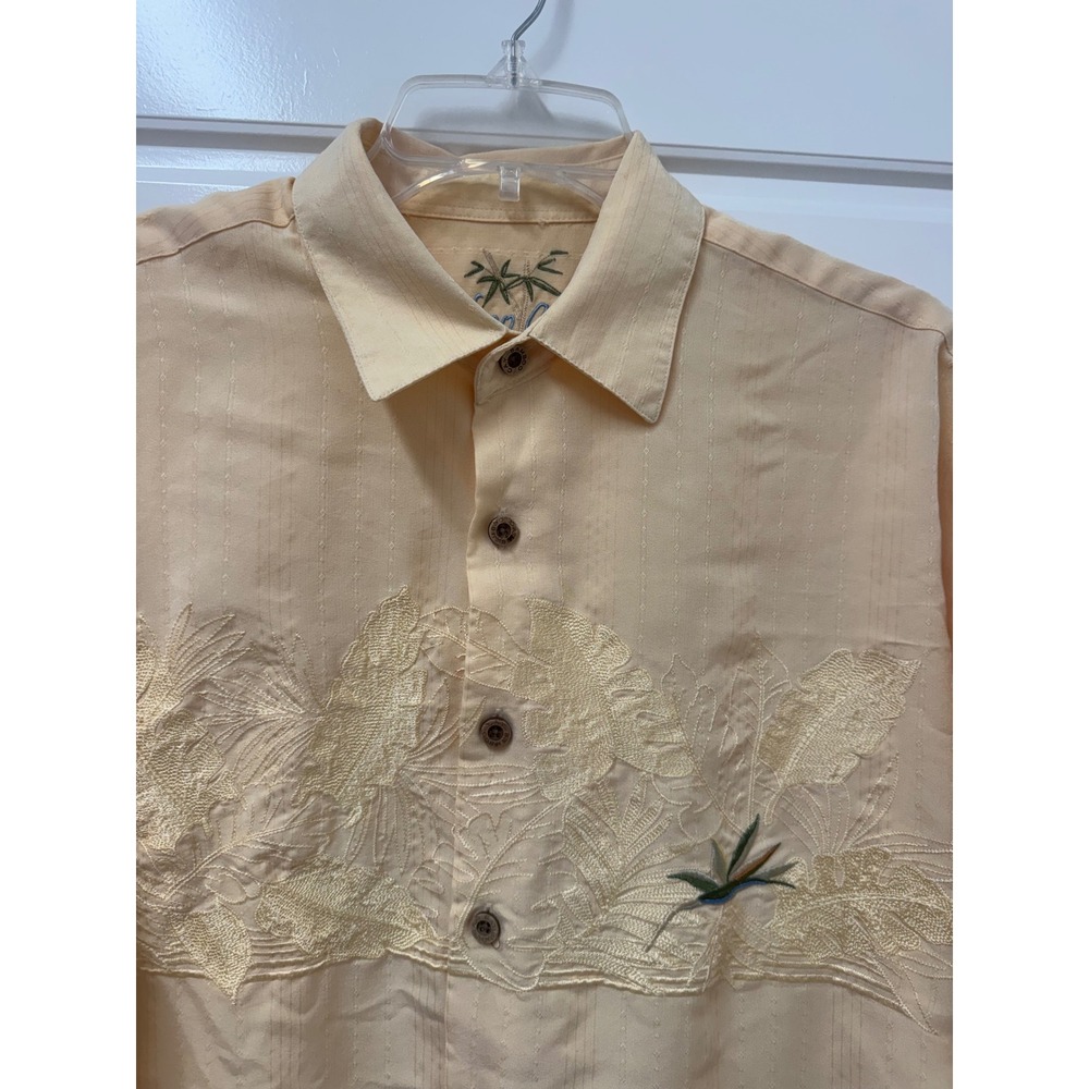 Bamboo Cay Mens Large Peach Embroidered Bird of Paradise Tropical Camp Shirt